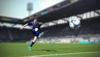kaiyun-太狠了！三大豪门同夜风云突变，费耶诺德伤情、新疆扳平良机、尼斯更衣室发声