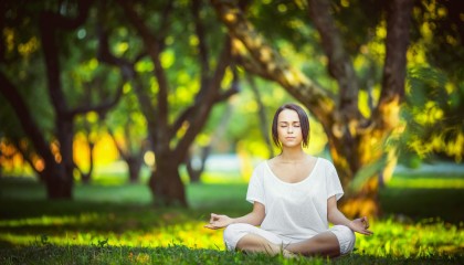 -从绝杀到错失，广厦、马赛与费耶诺德的命运交织